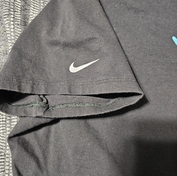 Nike Black Tee with Light Blue Graphic - Picture 6 of 7